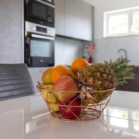 Apartment Dolly Completely Renovated 2023 Ровинь Экстерьер фото