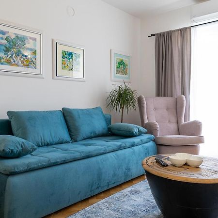 Apartment Dolly Completely Renovated 2023 Ровинь Экстерьер фото
